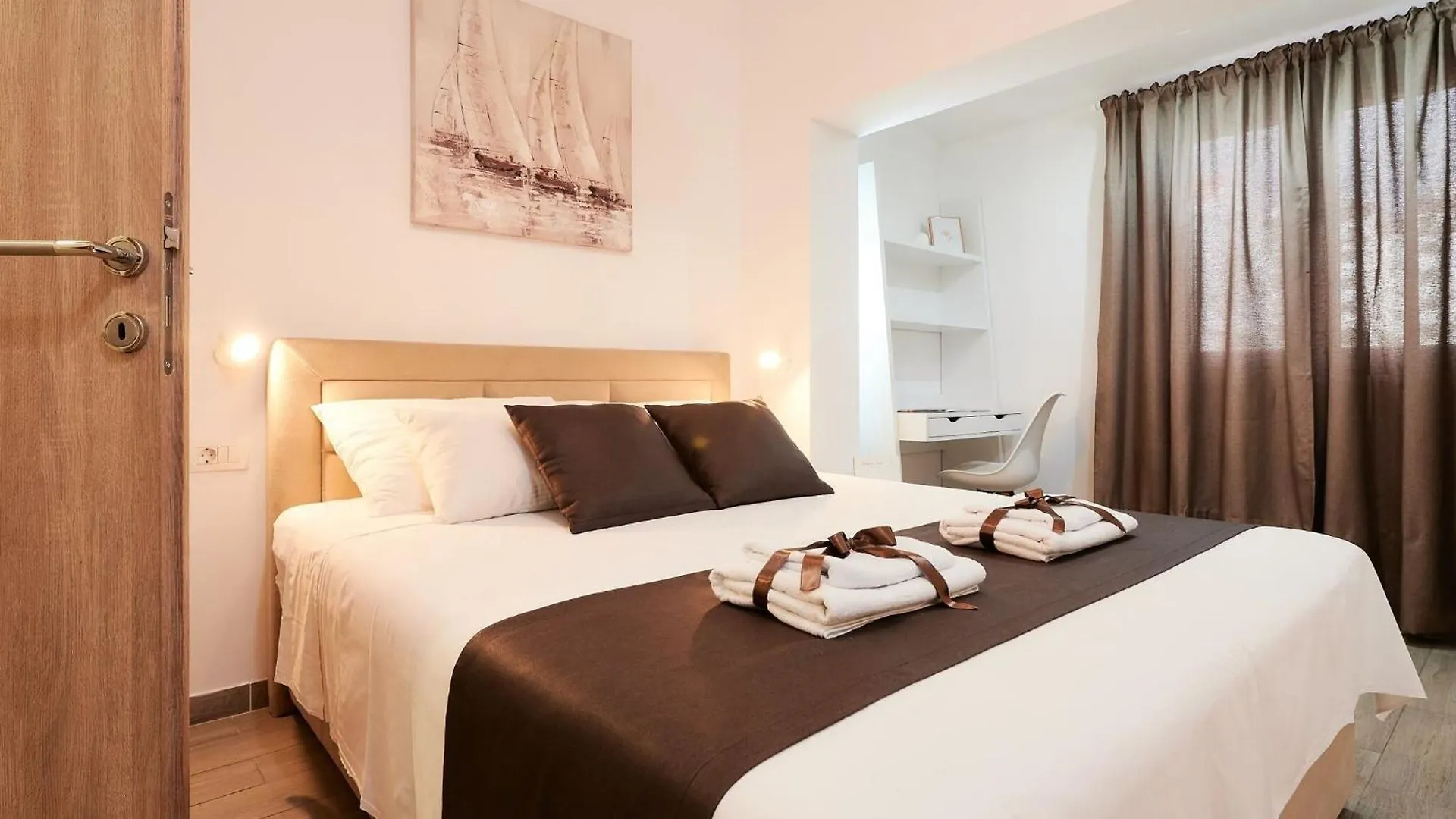 Apartment Boris St - Two Bedroom Apartment With Terrace And Jacuzzi Trogir Croatia