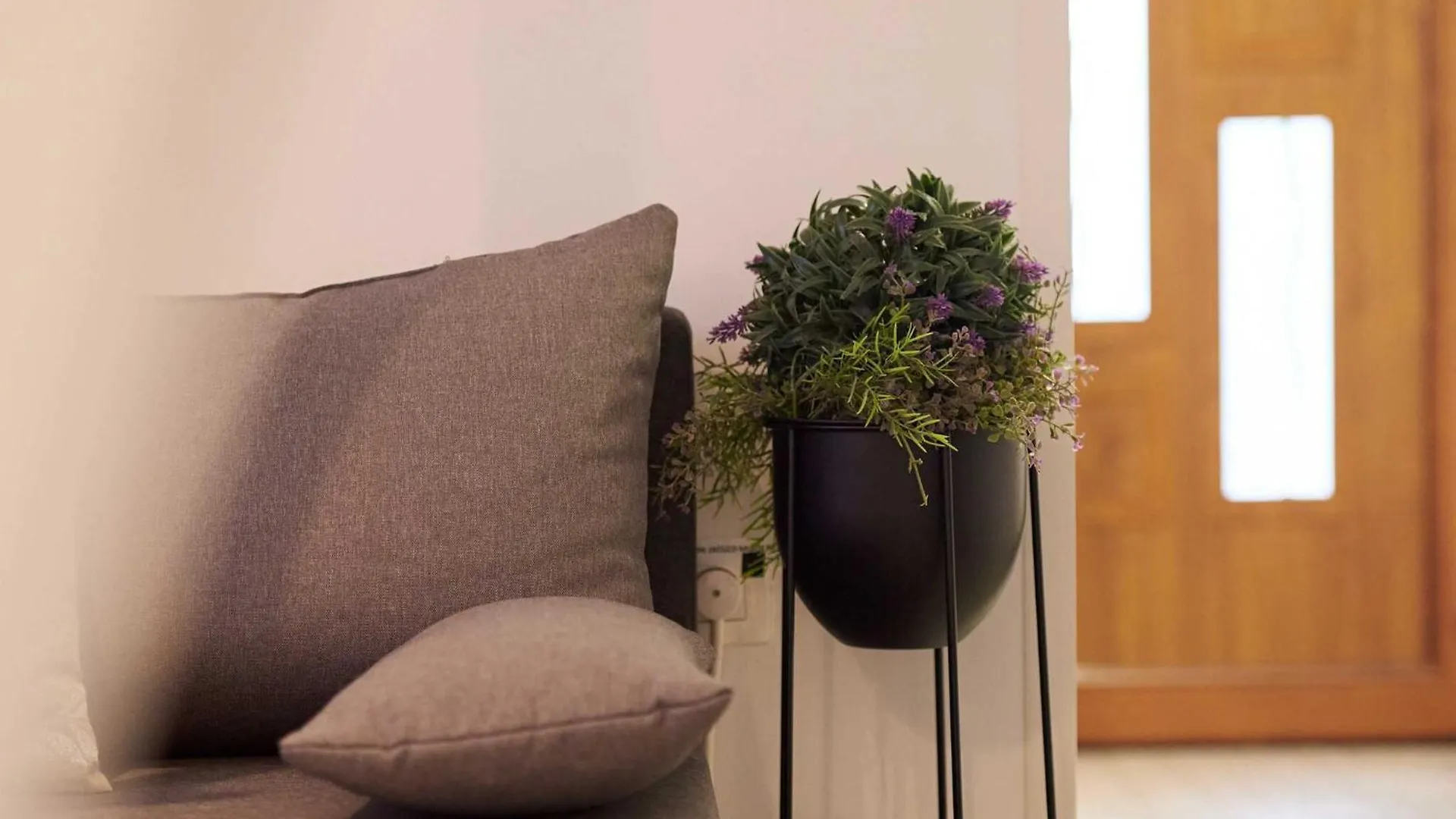 Apartment Boris St - Two Bedroom Apartment With Terrace And Jacuzzi 特罗吉尔 克罗地亚