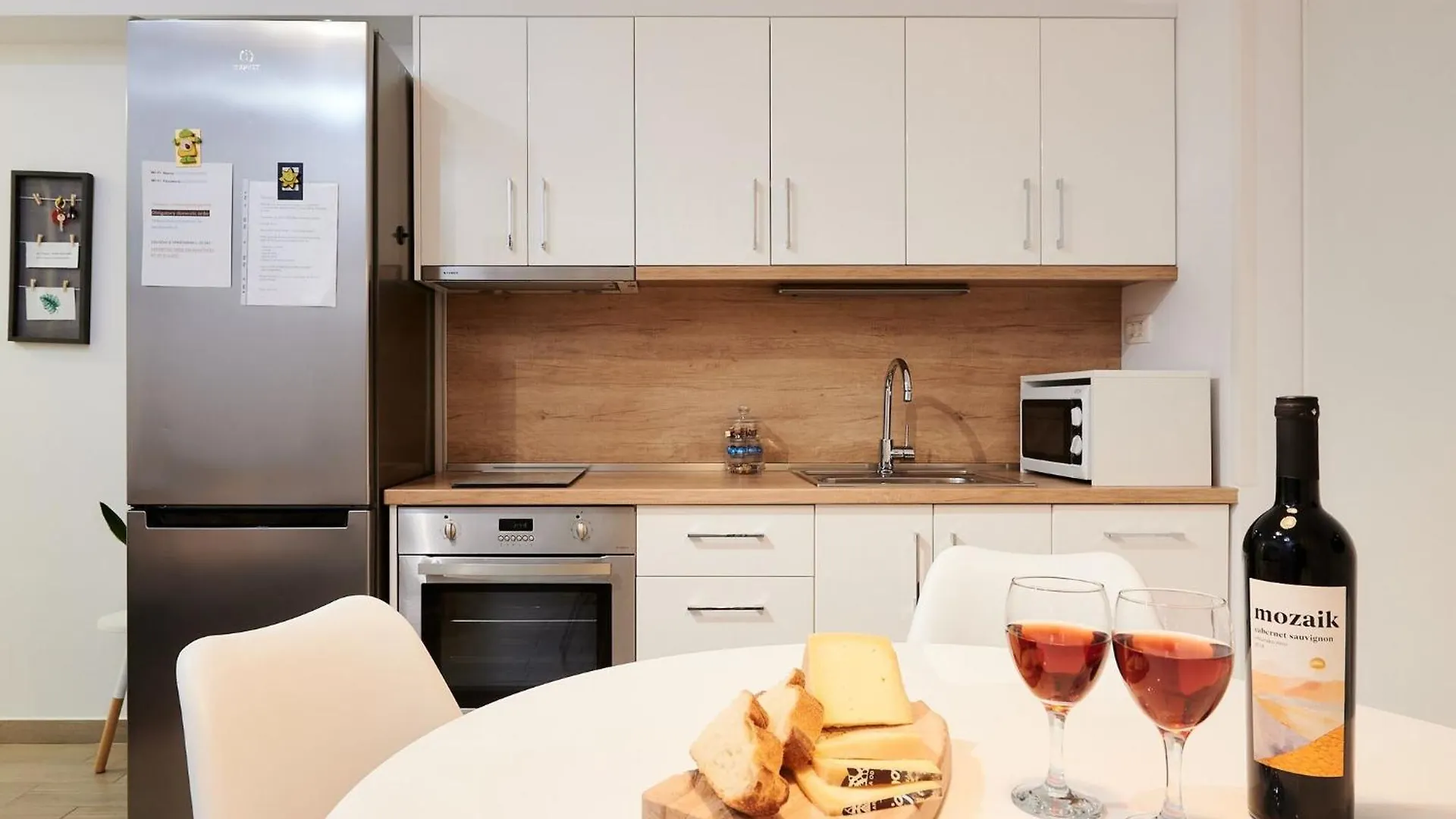 Apartment Boris St - Two Bedroom Apartment With Terrace And Jacuzzi Trogir